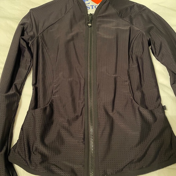 Lululemon jacket - Picture 2 of 2